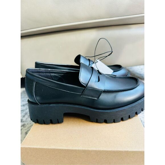 STEVE MADDEN NWB Black Lug Loafer - Picture 7 of 10